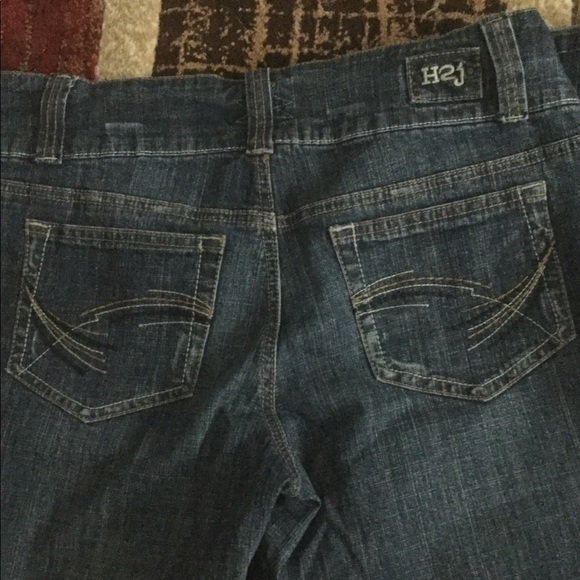 Capris - Picture 3 of 3